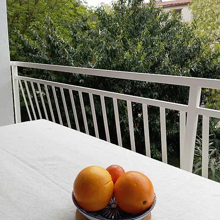 Appartement Maja - 170m Od Plaze *