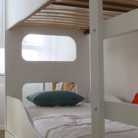 Maja - 170m Od Plaze Appartement
